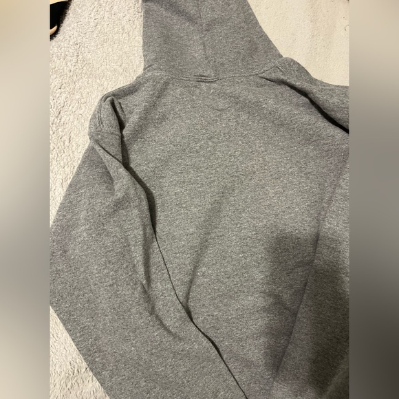 Sweatshirt - Picture 2 of 2